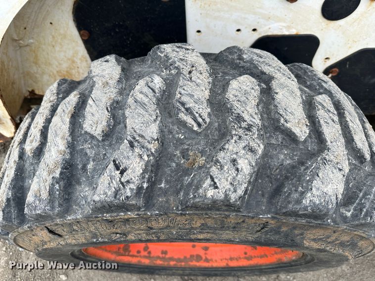 image for item DR6088 2009 Bobcat S185  skid steer loader