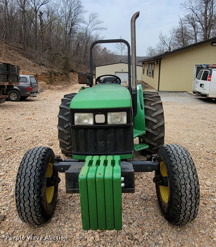 image for item HG9450 2001 John Deere 5105  tractor