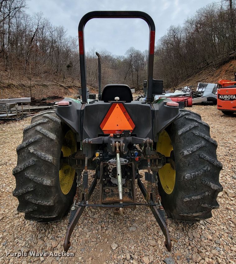 image for item HG9450 2001 John Deere 5105  tractor