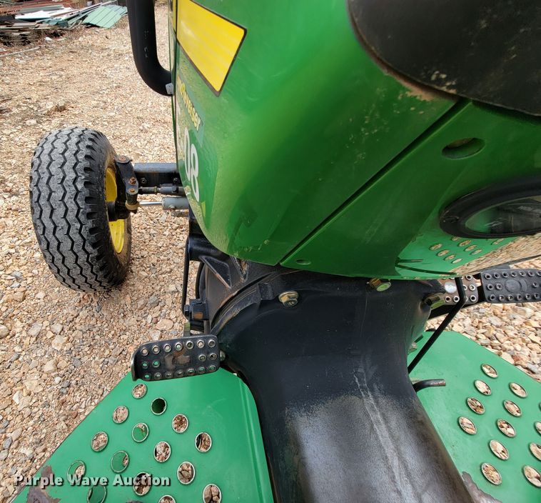 image for item HG9450 2001 John Deere 5105  tractor