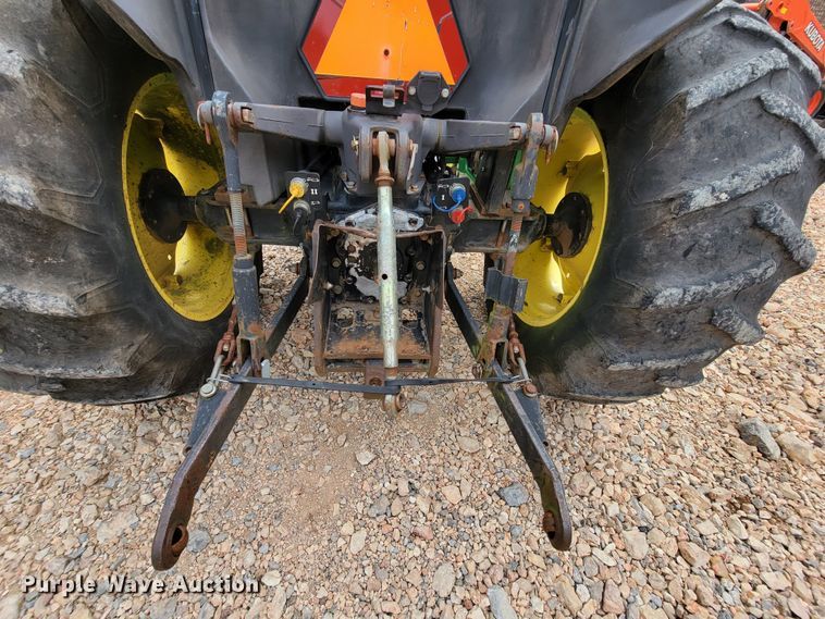 image for item HG9450 2001 John Deere 5105  tractor