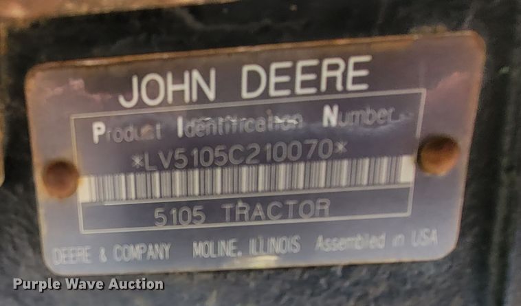 image for item HG9450 2001 John Deere 5105  tractor