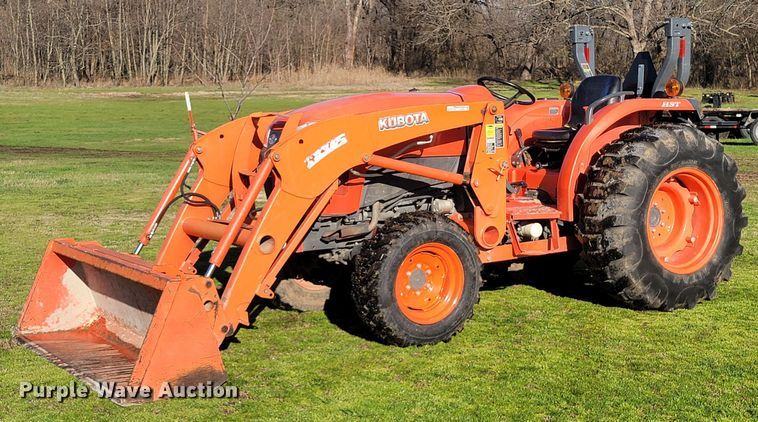 image for item HG9458 Kubota L4701D  MFWD tractor