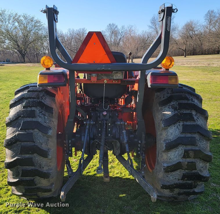 image for item HG9458 Kubota L4701D  MFWD tractor