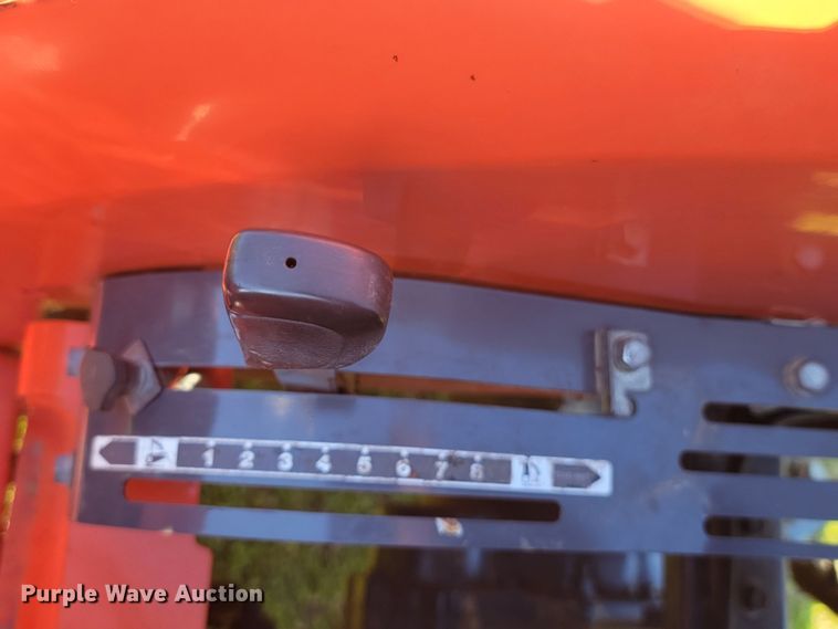 image for item HG9458 Kubota L4701D  MFWD tractor