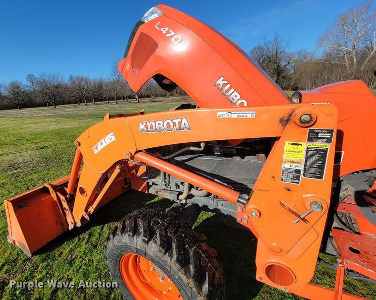image for item HG9458 Kubota L4701D  MFWD tractor