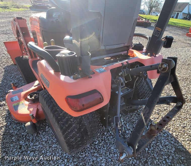 image for item HG9459 Kubota BX2660  MFWD tractor