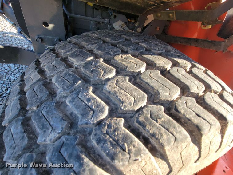 image for item HG9459 Kubota BX2660  MFWD tractor