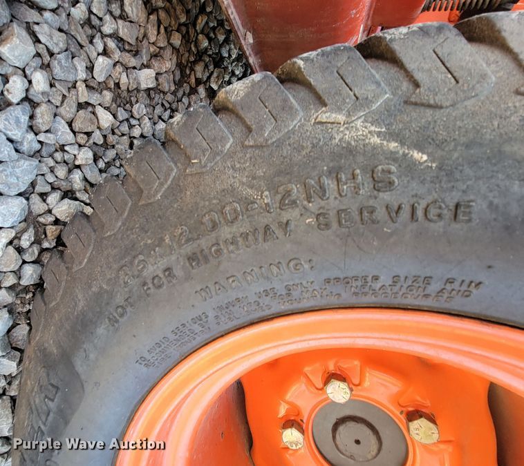 image for item HG9459 Kubota BX2660  MFWD tractor