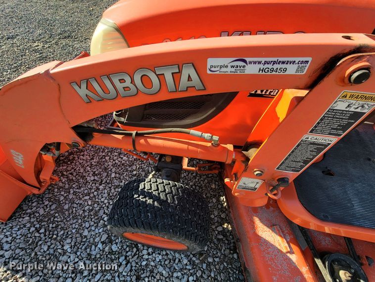 image for item HG9459 Kubota BX2660  MFWD tractor