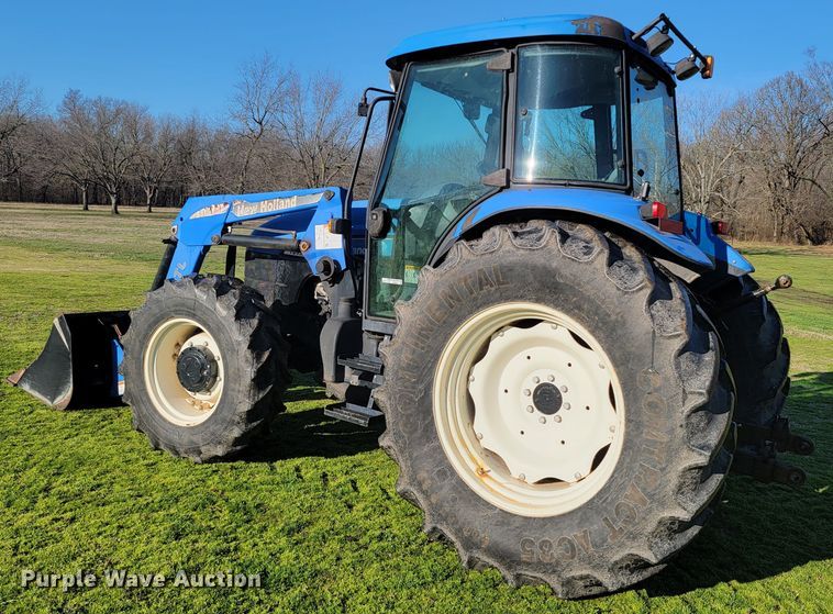 image for item HG9461 New Holland TD95D  MFWD tractor