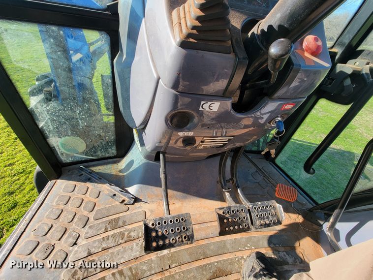 image for item HG9461 New Holland TD95D  MFWD tractor