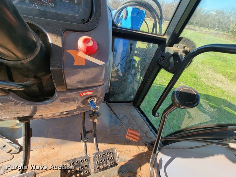 image for item HG9461 New Holland TD95D  MFWD tractor