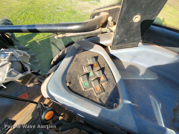 image for item HG9461 New Holland TD95D  MFWD tractor