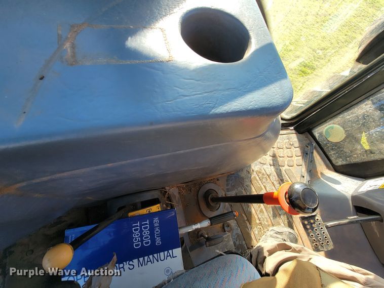 image for item HG9461 New Holland TD95D  MFWD tractor