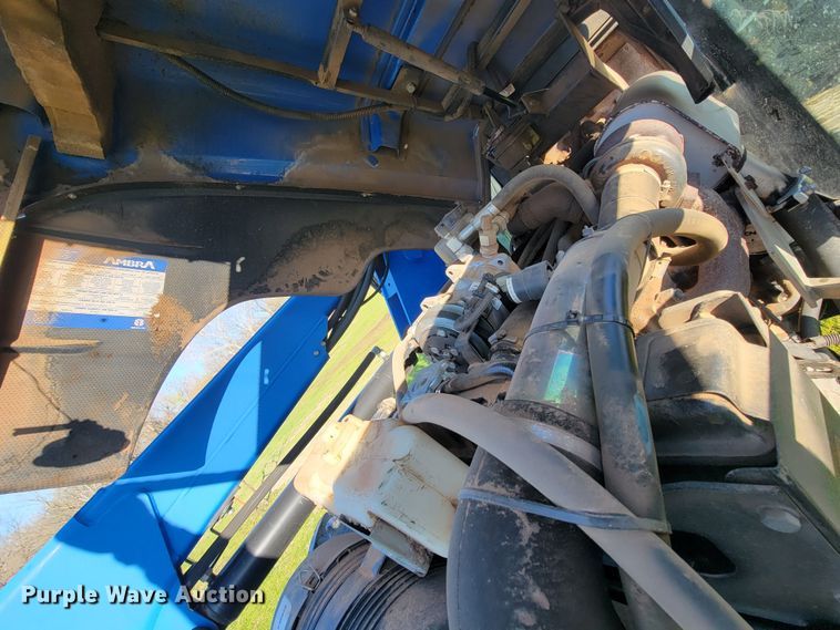 image for item HG9461 New Holland TD95D  MFWD tractor