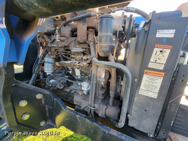 image for item HG9461 New Holland TD95D  MFWD tractor