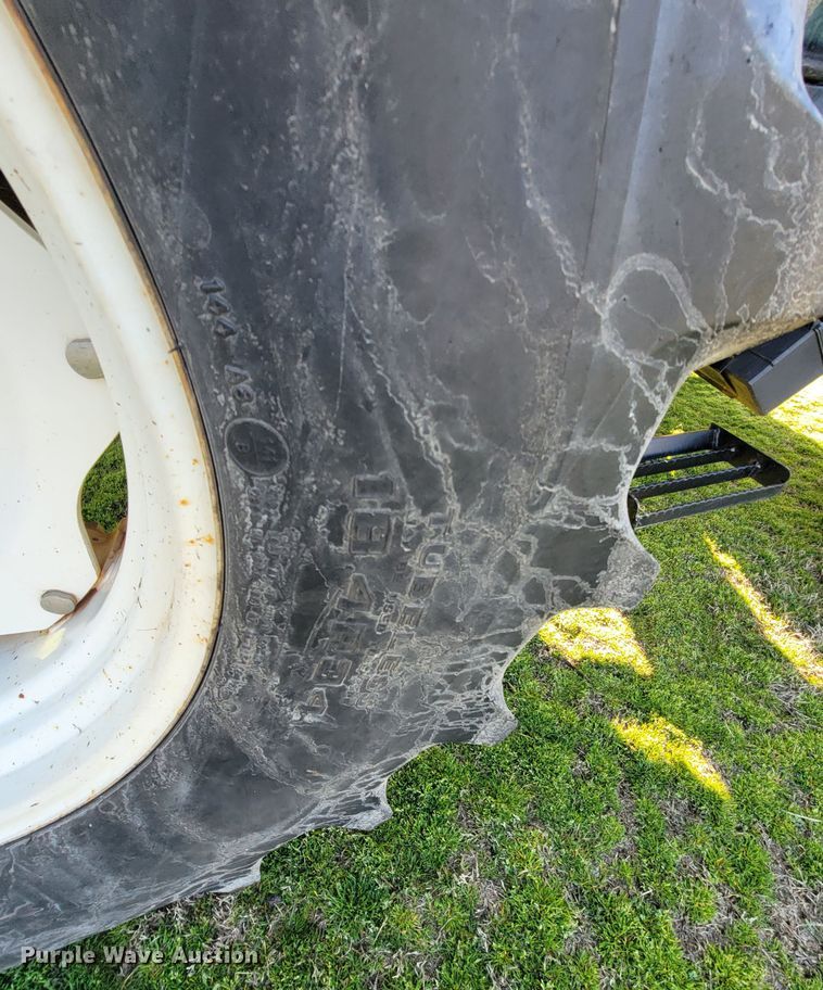 image for item HG9461 New Holland TD95D  MFWD tractor