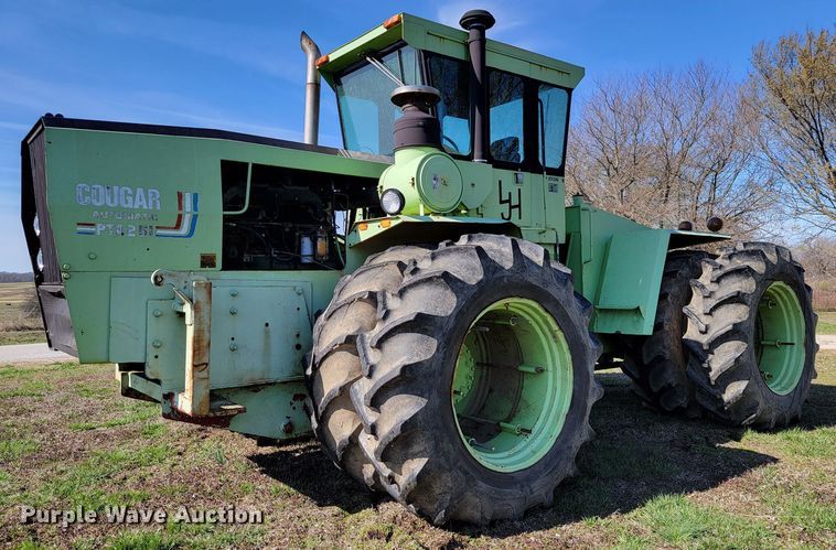 image for item HG9476 Steiger Cougar PTA251  4WD tractor