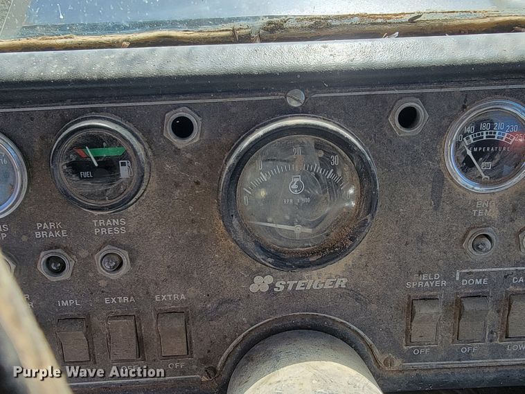 image for item HG9476 Steiger Cougar PTA251  4WD tractor