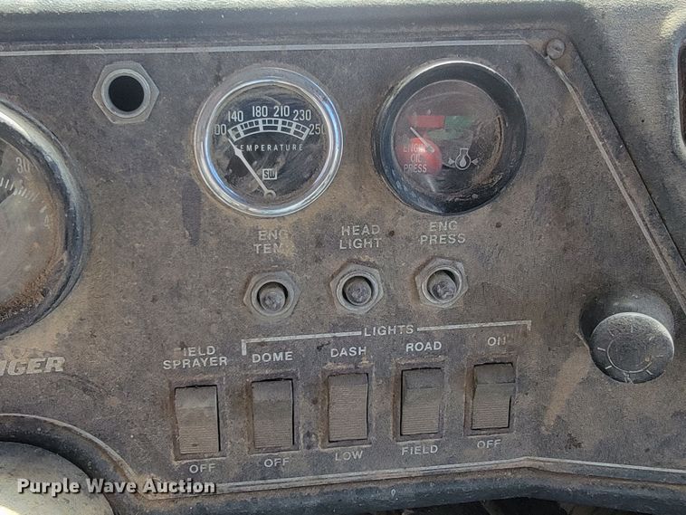 image for item HG9476 Steiger Cougar PTA251  4WD tractor