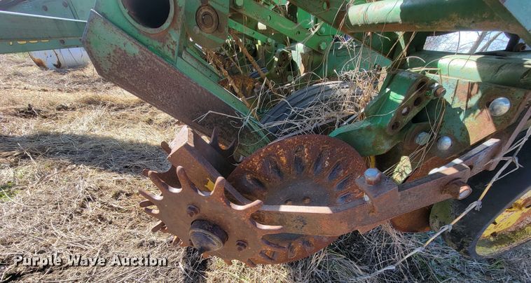 image for item HG9478 John Deere 7000  planter