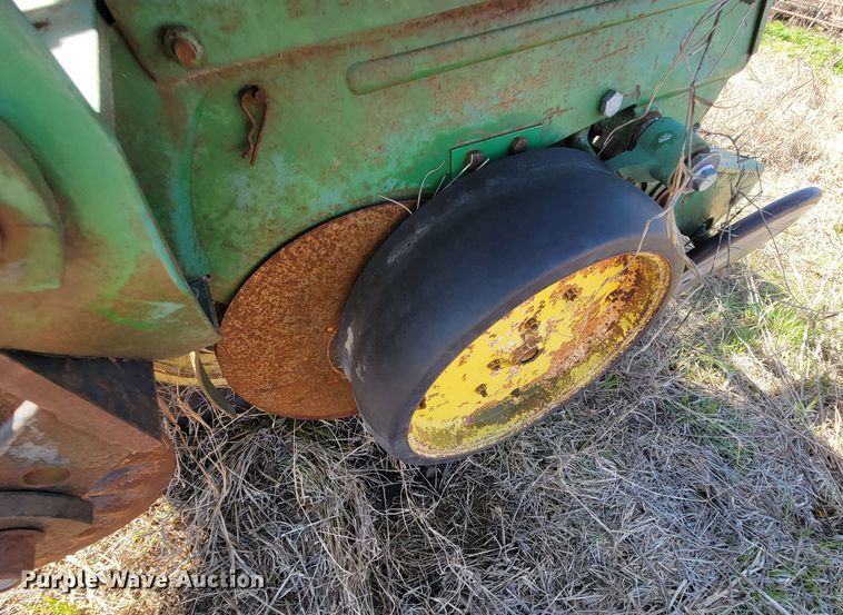 image for item HG9478 John Deere 7000  planter