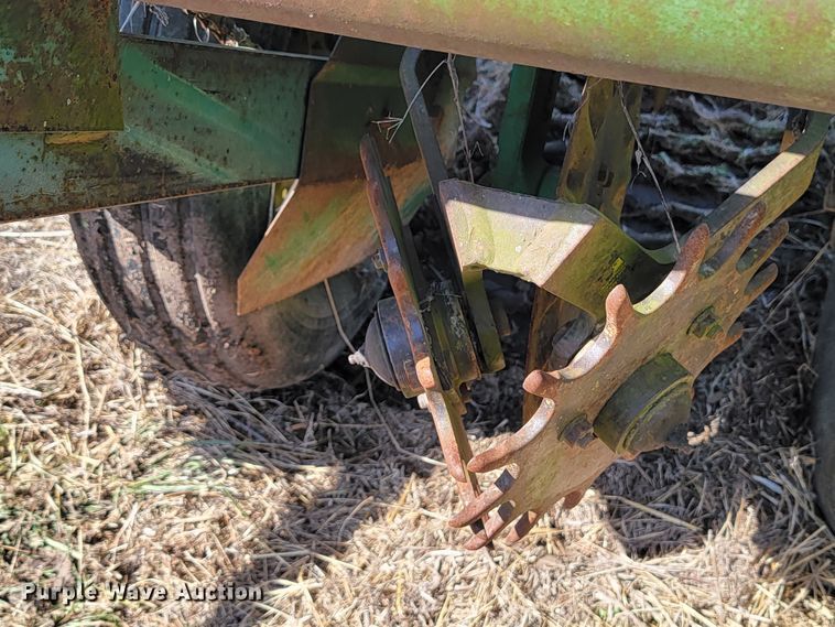 image for item HG9478 John Deere 7000  planter