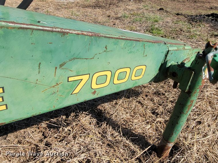 image for item HG9478 John Deere 7000  planter