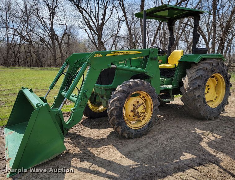 image for item HG9479 John Deere 5065E  MFWD tractor