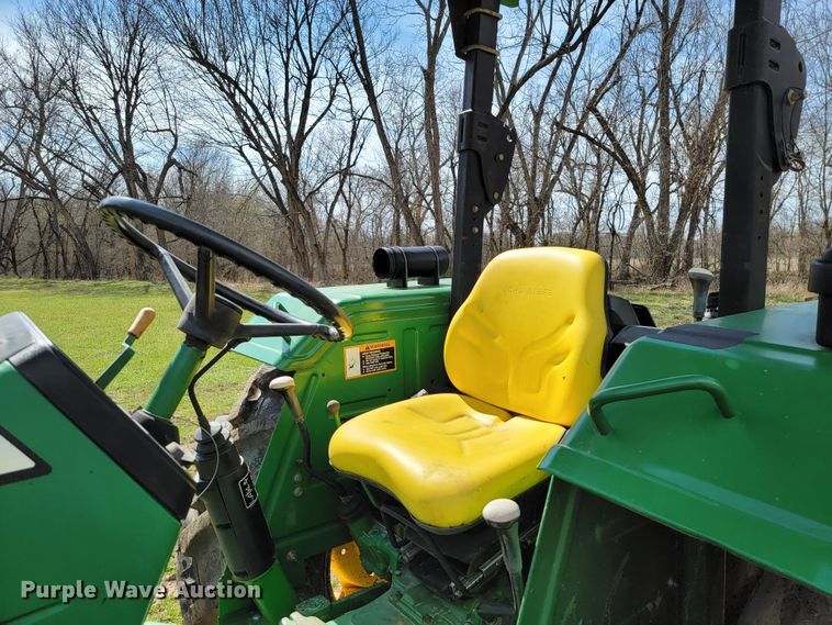image for item HG9479 John Deere 5065E  MFWD tractor