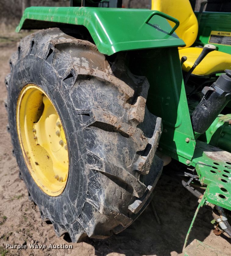 image for item HG9479 John Deere 5065E  MFWD tractor