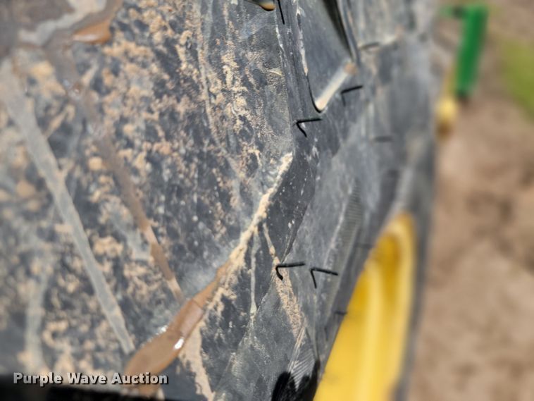 image for item HG9479 John Deere 5065E  MFWD tractor