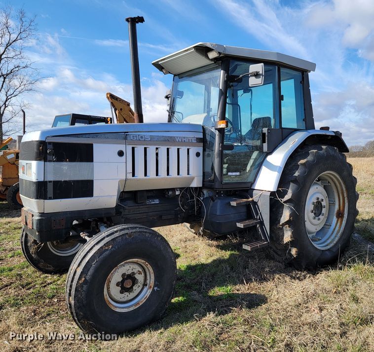 image for item HG9482 1994 White 6105  MFWD tractor