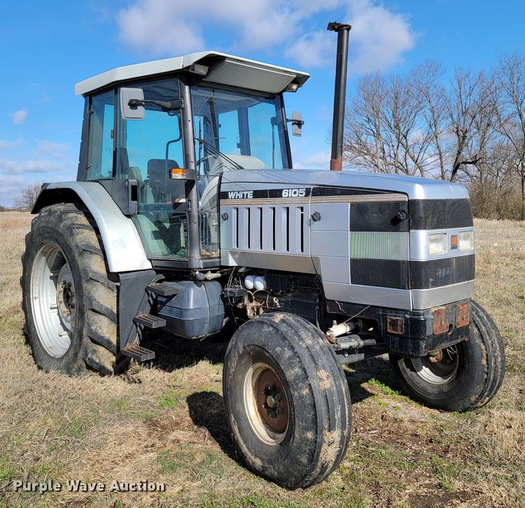 image for item HG9482 1994 White 6105  MFWD tractor