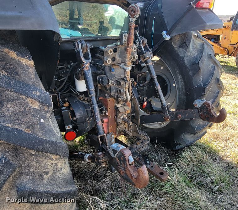 image for item HG9482 1994 White 6105  MFWD tractor