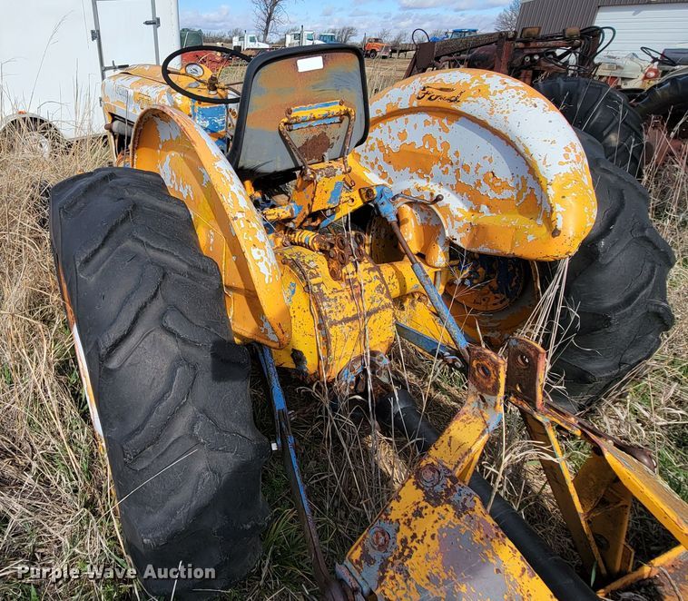 image for item HG9484 Ford 4000  tractor