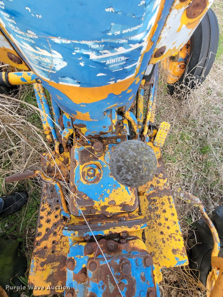 image for item HG9484 Ford 4000  tractor