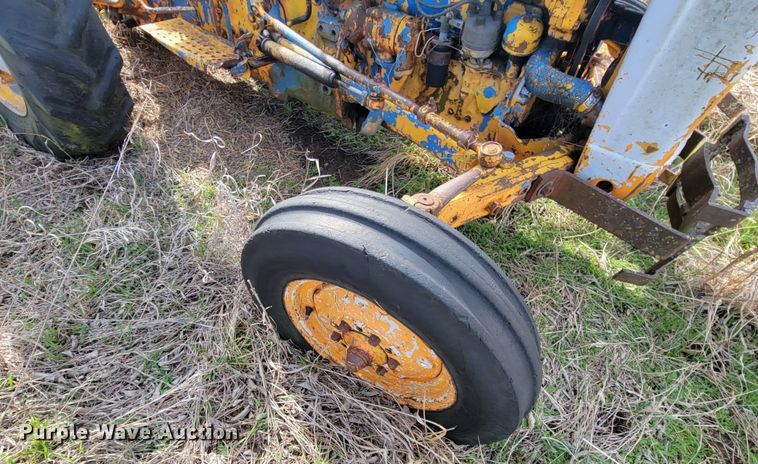 image for item HG9484 Ford 4000  tractor