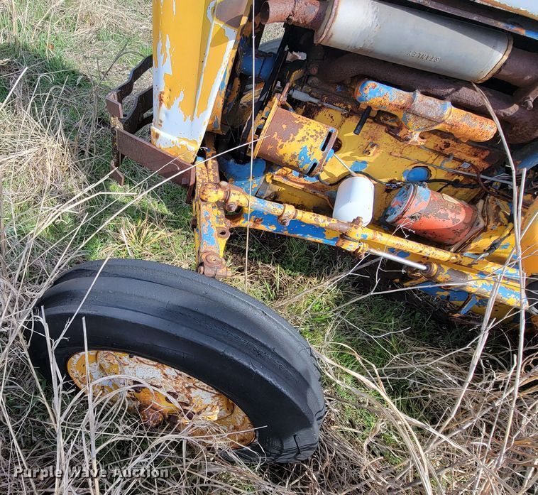 image for item HG9484 Ford 4000  tractor