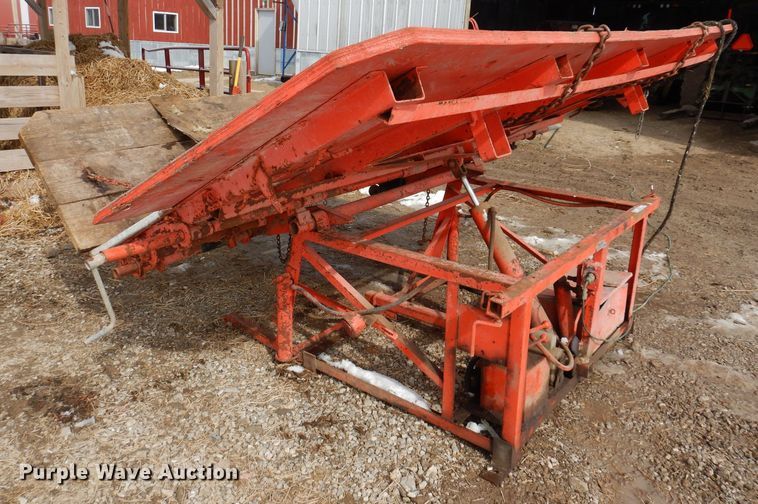 image for item IO9471 Shank's Machine Co. Tilt Table  hoof trimming chute