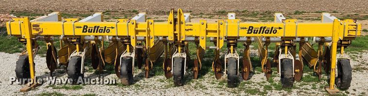 image for item JB9478 Buffalo 63000630  row crop cultivator
