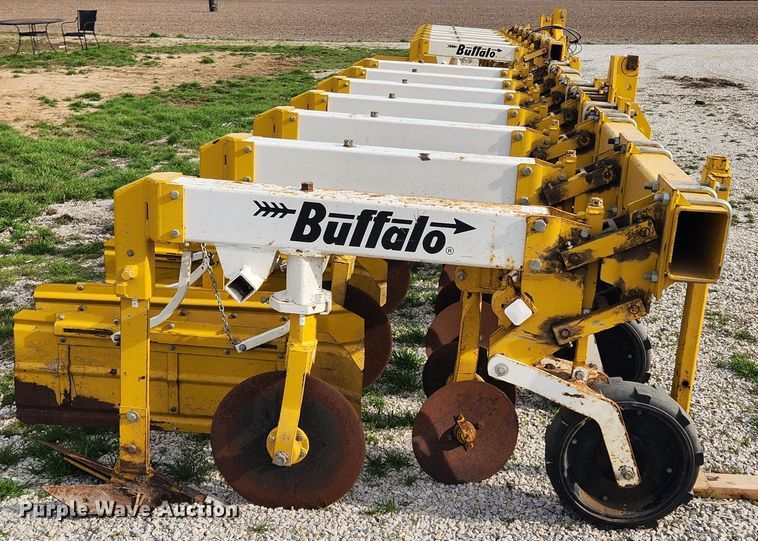 image for item JB9478 Buffalo 63000630  row crop cultivator