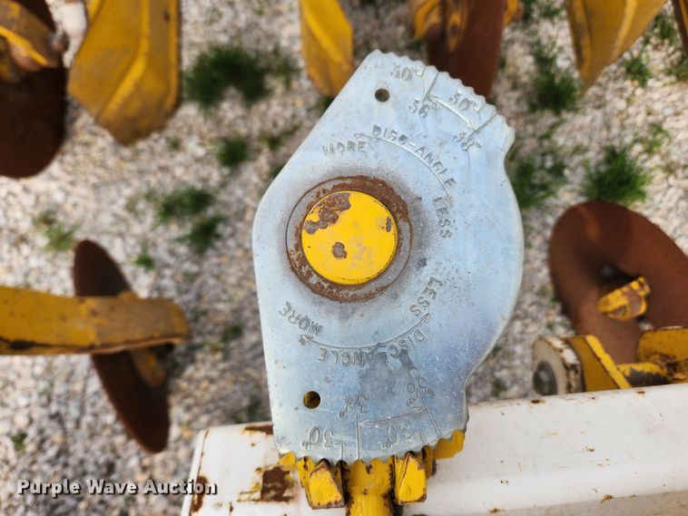 image for item JB9478 Buffalo 63000630  row crop cultivator