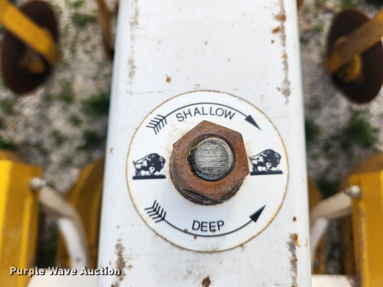 image for item JB9478 Buffalo 63000630  row crop cultivator