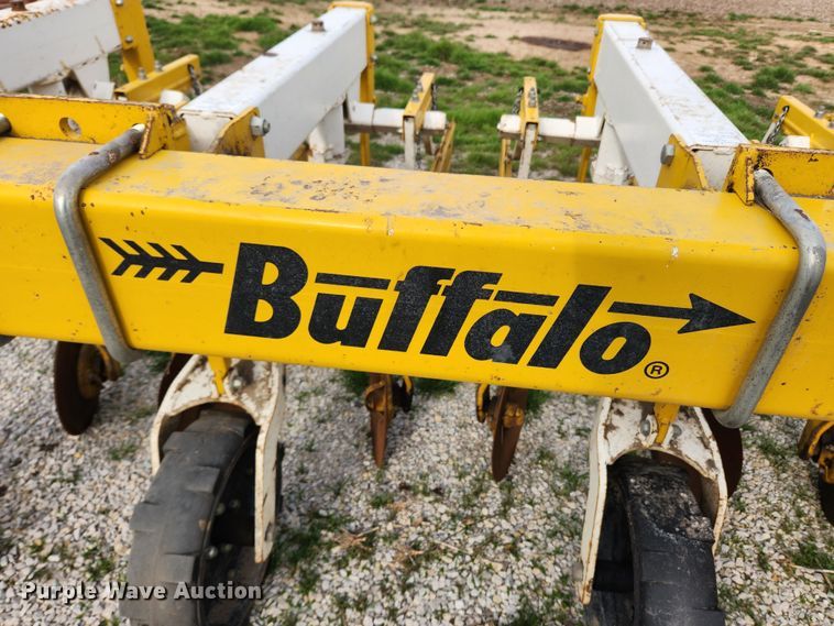 image for item JB9478 Buffalo 63000630  row crop cultivator