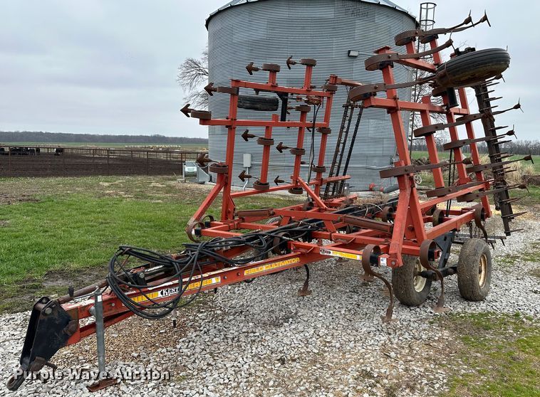 image for item JC9967 Kent 5323 Series V  field cultivator