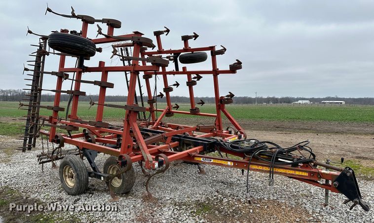 image for item JC9967 Kent 5323 Series V  field cultivator