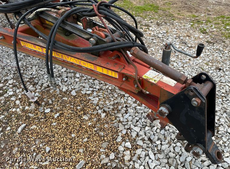 image for item JC9967 Kent 5323 Series V  field cultivator