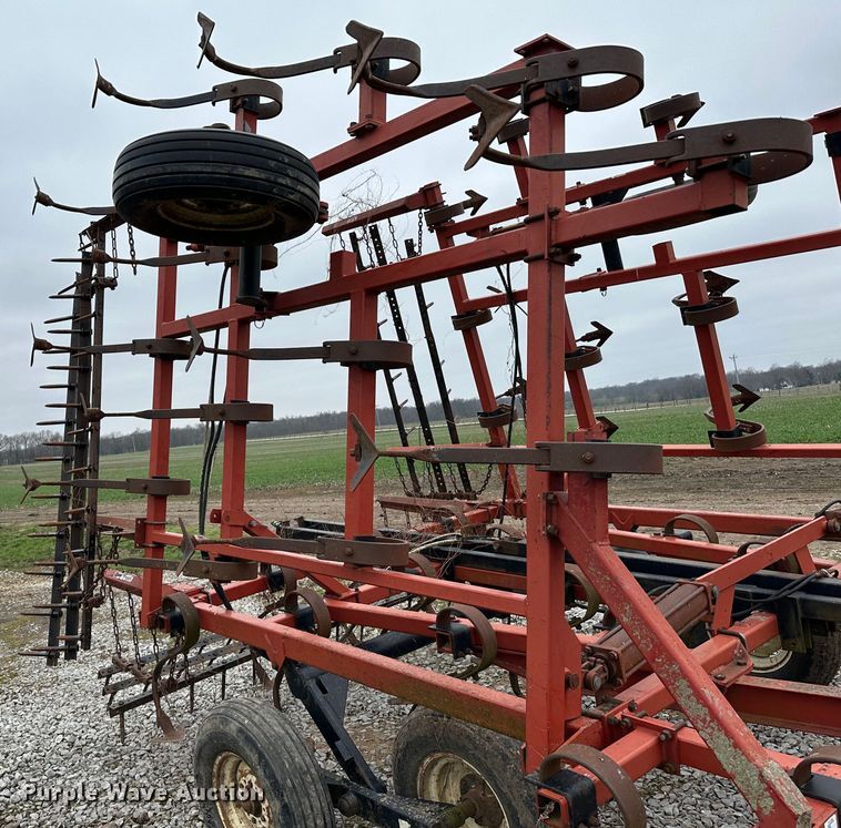 image for item JC9967 Kent 5323 Series V  field cultivator